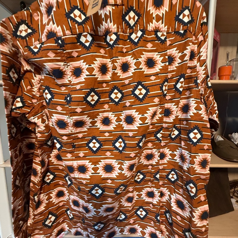 Duluth Pattern Shirt - Brown and Blue Size XL NWT - Picture 4 of 5